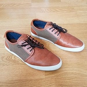 Aldo Casual Shoes Size 9